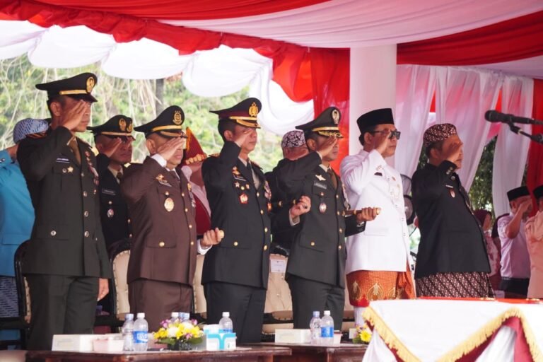 Kajari Karawang Dedy Irwan Virantama : Kemerdekaan Harus Diisi Dengan Kerja Nyata, Integritas, Pelayanan Humanis, Dan Penegakan Hukum Berkeadilan