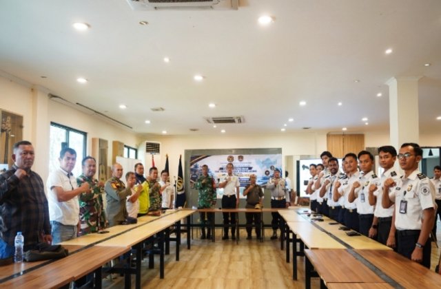 Cegah Pelanggaran WNA, Imigrasi Karawang  Gandeng Aparat Desa