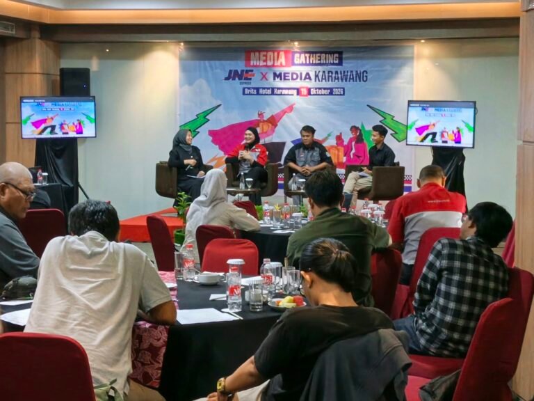 JNE Karawang Perkuat Sinergi Media dan Komunitas, Dorong UMKM Tumbuh